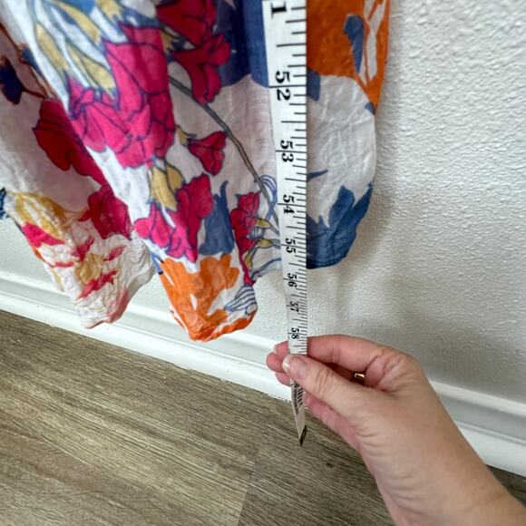 Lovestitch White Mimi Floral Print Sleeveless Scoop Neck Cross-Back Maxi Dress - Picture 13 of 14